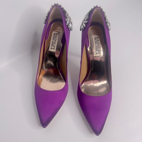 Badgley Mischka Berry Satin Purple Pointed Toe Embellished Heel Pumps Size 7.5 - Picture 2 of 8